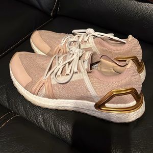 Stella McCartney Adidas Size 8.5, Rose Gold